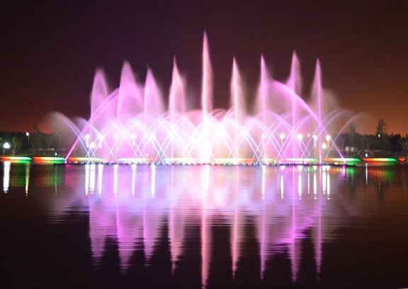 大荔同洲大型湖面音乐喷泉