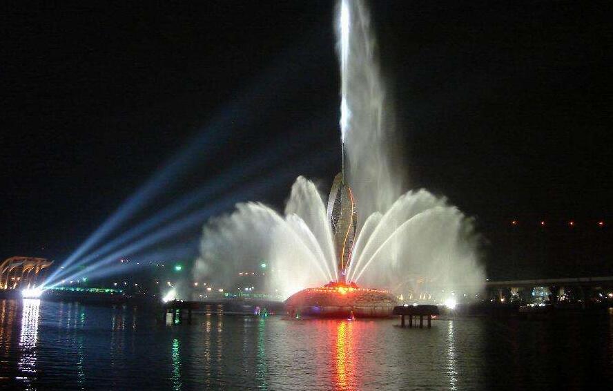 陕西喷泉公司:超高喷泉